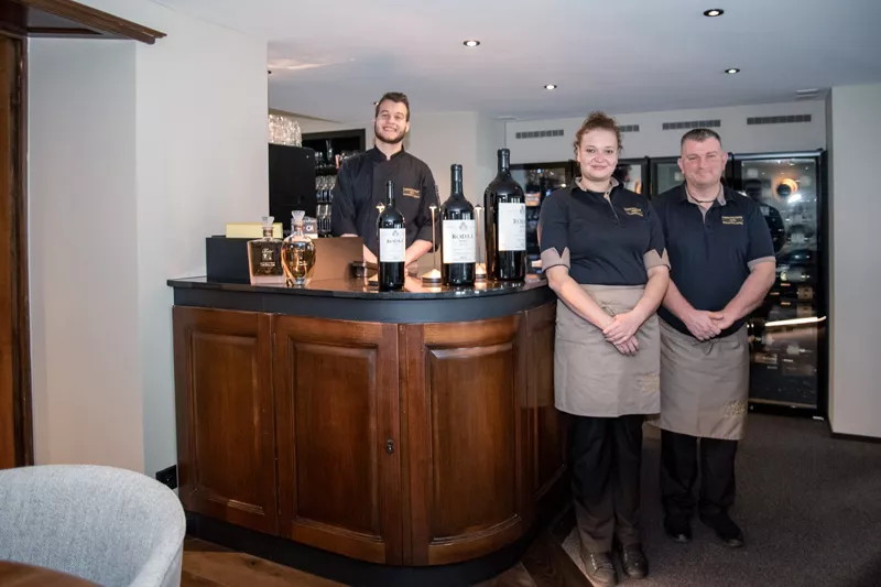 landgasthof-bahnhoefli-naefels_gaststube-3