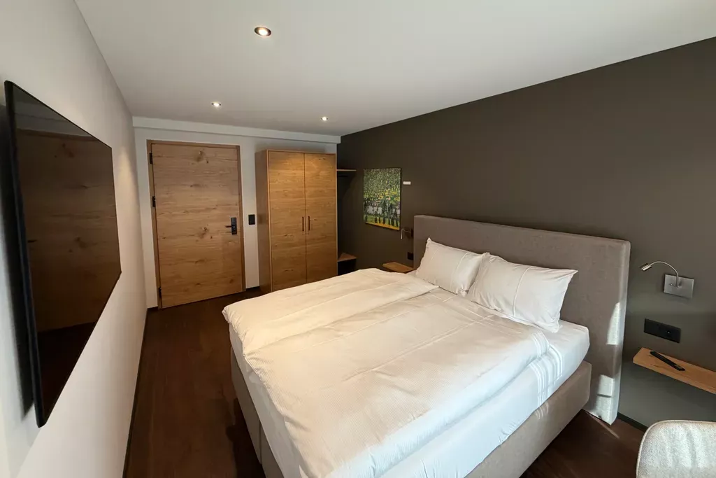 dz-deluxe-2_landgasthof-bahnhofeli-naefels